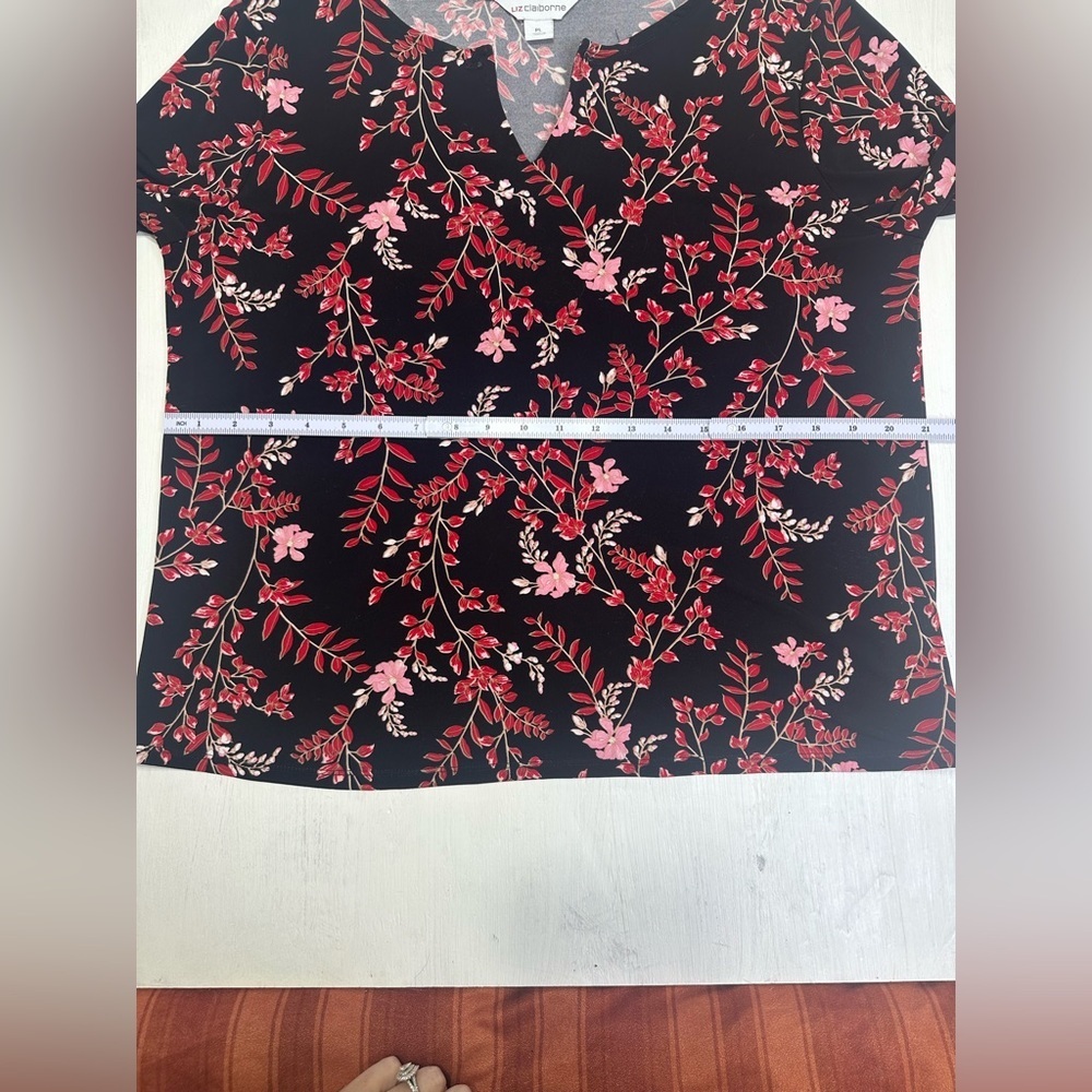 Liz Claiborne PL Floral Blouse Bell Sleeve Black Red Pink Top - Picture 4 of 8